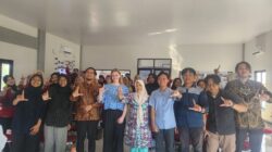 Eksplorasi Kemijen, Mahasiswa PWK Unissula Suguhkan Pameran Edukatif