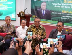 Menteri Lingkungan Hidup Meminta Unissula Menanam 200 Ha Mangrove Di Pantai Utara Jawa Tengah
