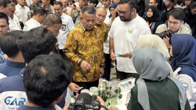 Mahasiswa Unissula Tampilkan Produk Kreatif di Bursa Wirausaha Unggulan Jawa Tengah